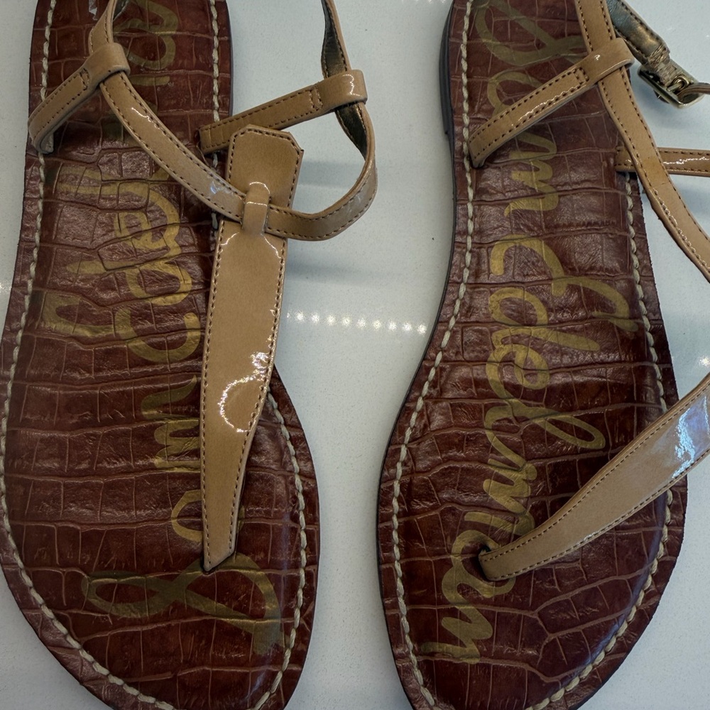 Sam Edelman Gigi Thong Sandals – Nude Patent / Croc Embossed Footbed – Size 6 - Picture 3 of 5